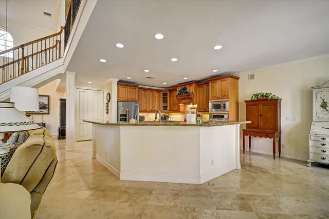  Residence photo 11