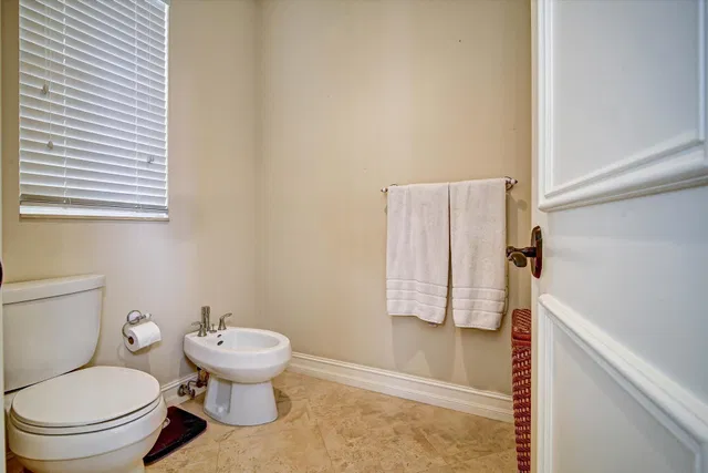  Residence photo 19