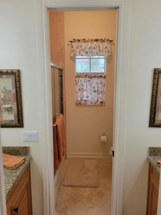  Residence photo 30
