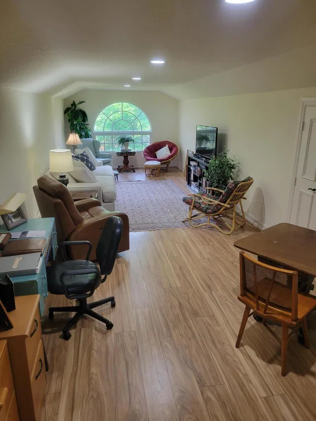  Residence photo 34