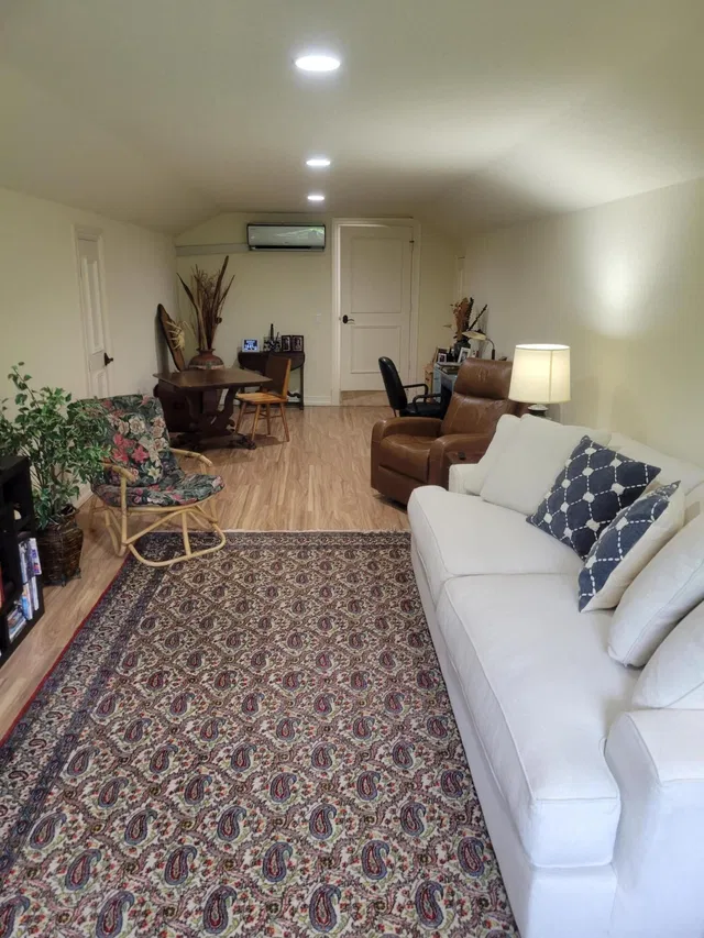  Residence photo 35