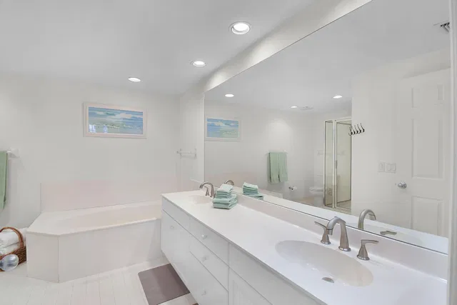 Unit 617 photo 19
