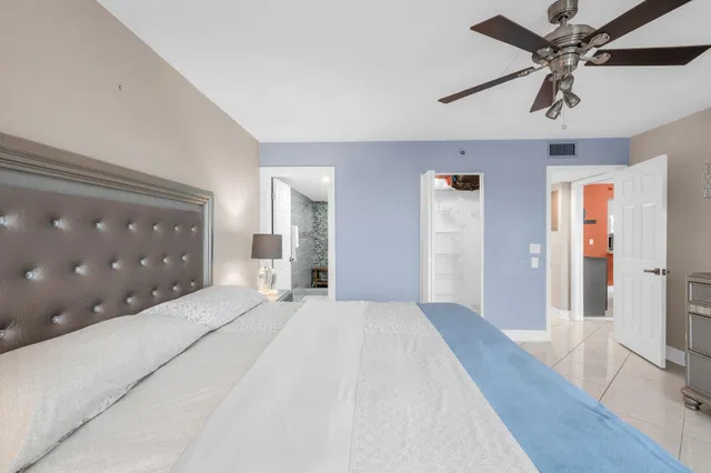  Unit 602 photo 17