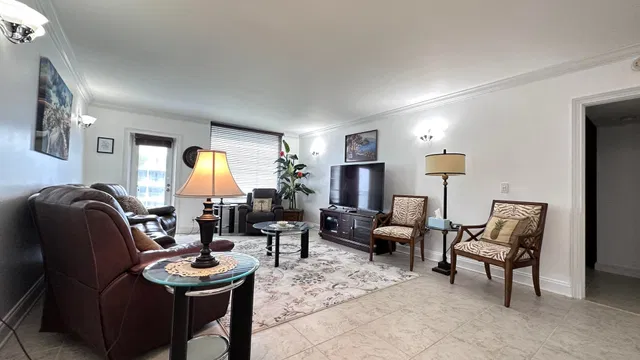 The Patrician of Palm Beach Unit 5030 photo 9