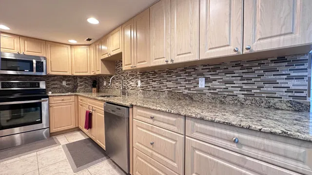 The Patrician of Palm Beach Unit 5030 photo 11