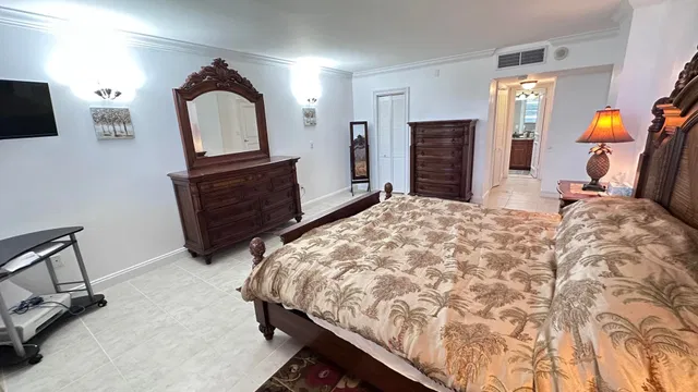 The Patrician of Palm Beach Unit 5030 photo 17