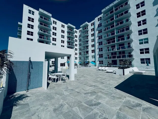 The Patrician of Palm Beach Unit 5030 photo 26