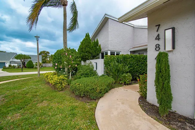 Residence photo 5
