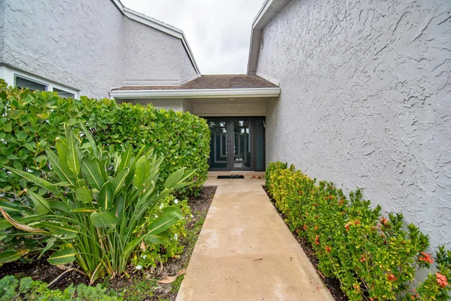 Residence photo 6