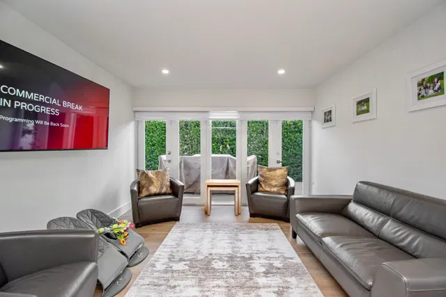 Residence photo 13