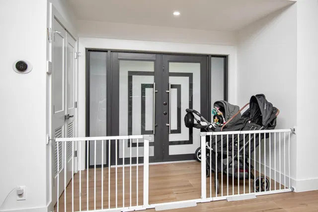 Residence photo 16