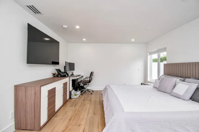 Residence photo 28