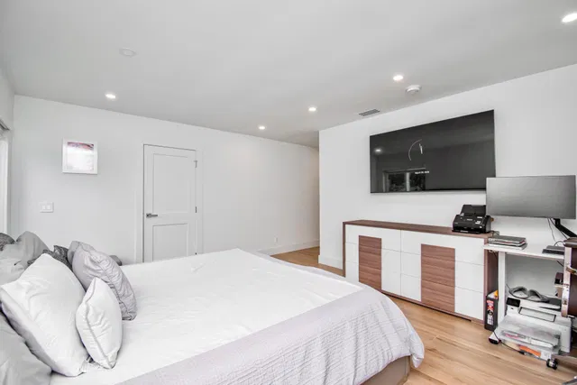 Residence photo 29