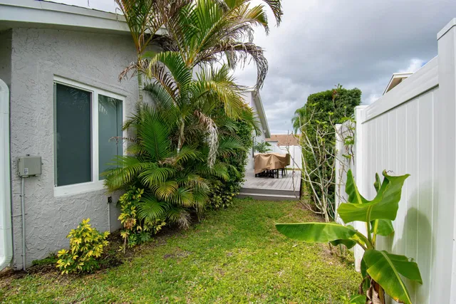 Residence photo 45