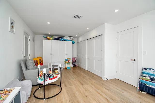 Residence photo 48
