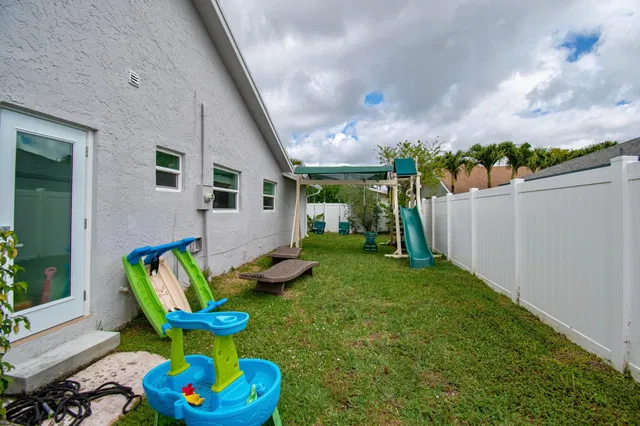 Residence photo 54