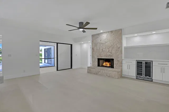 Residence photo 10