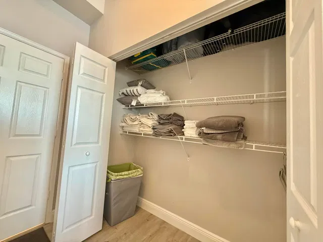 The Montecito Unit Lp01 photo 21