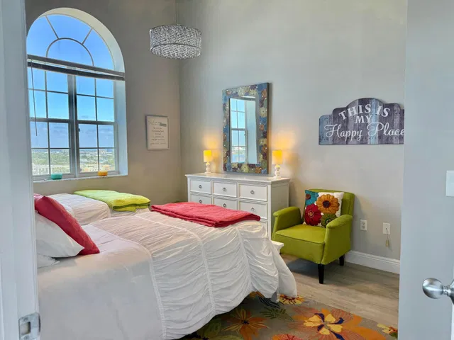 The Montecito Unit Lp01 photo 25