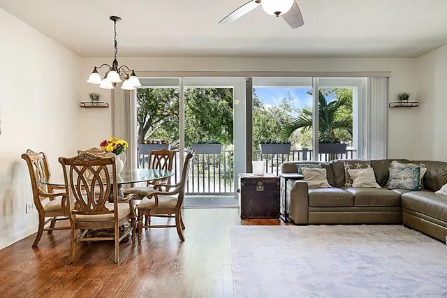 Mallory Creek Abacoa Residence photo 4