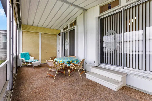  Residence photo 10