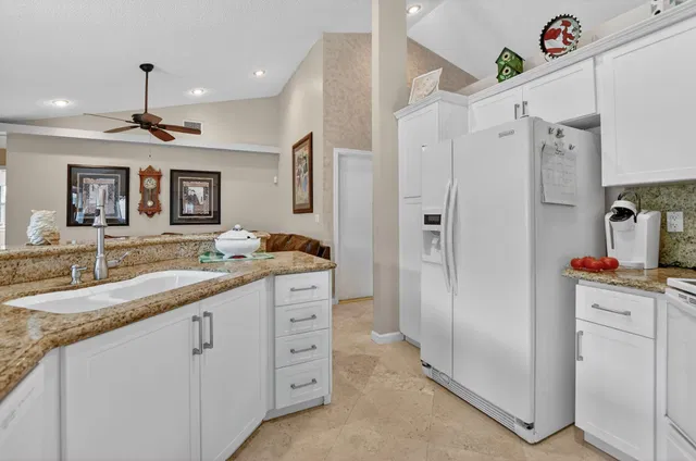 Boca Isles Residence photo 17