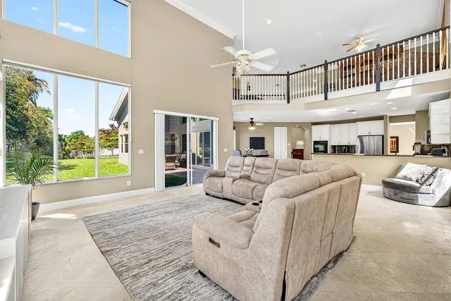 Saturnia Boca Raton Residence photo 25