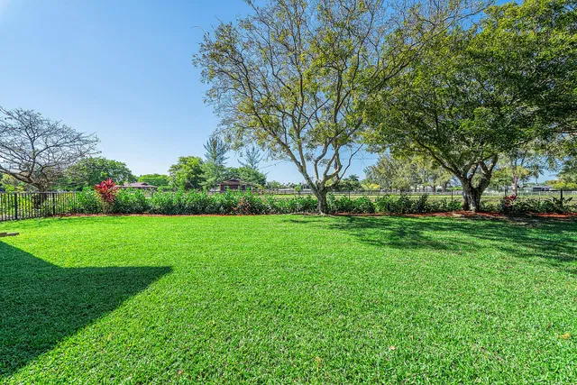Saturnia Boca Raton Residence photo 53