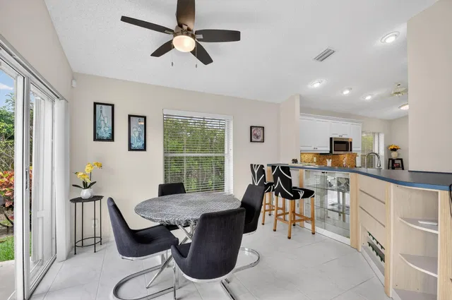 Residence photo 21