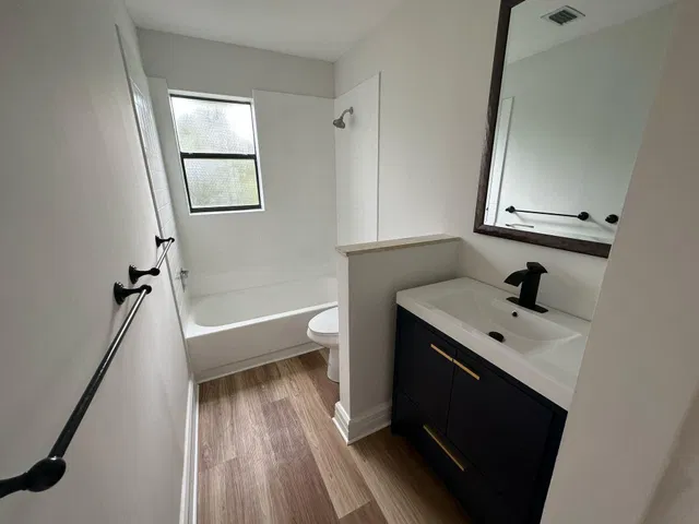  Residence photo 23
