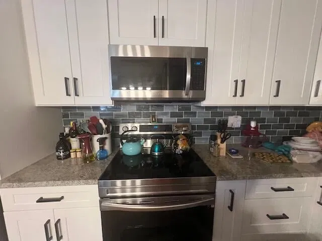 Unit 259 photo 9