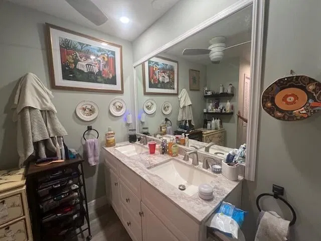 Unit 259 photo 26