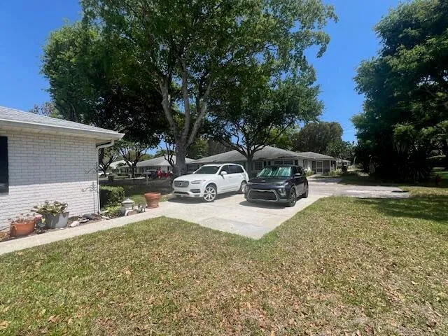 Unit 259 photo 51