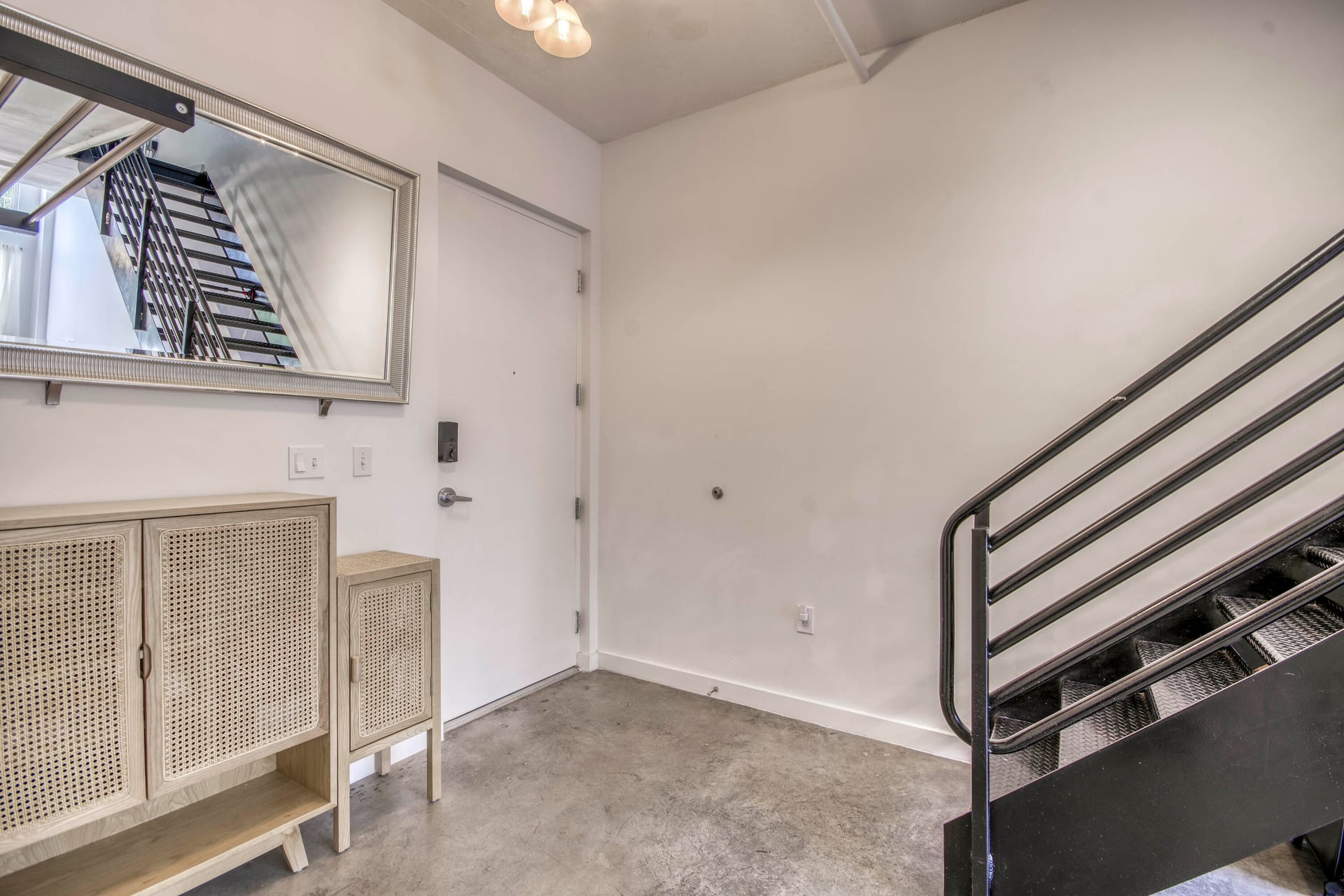 Unit 202 photo 9