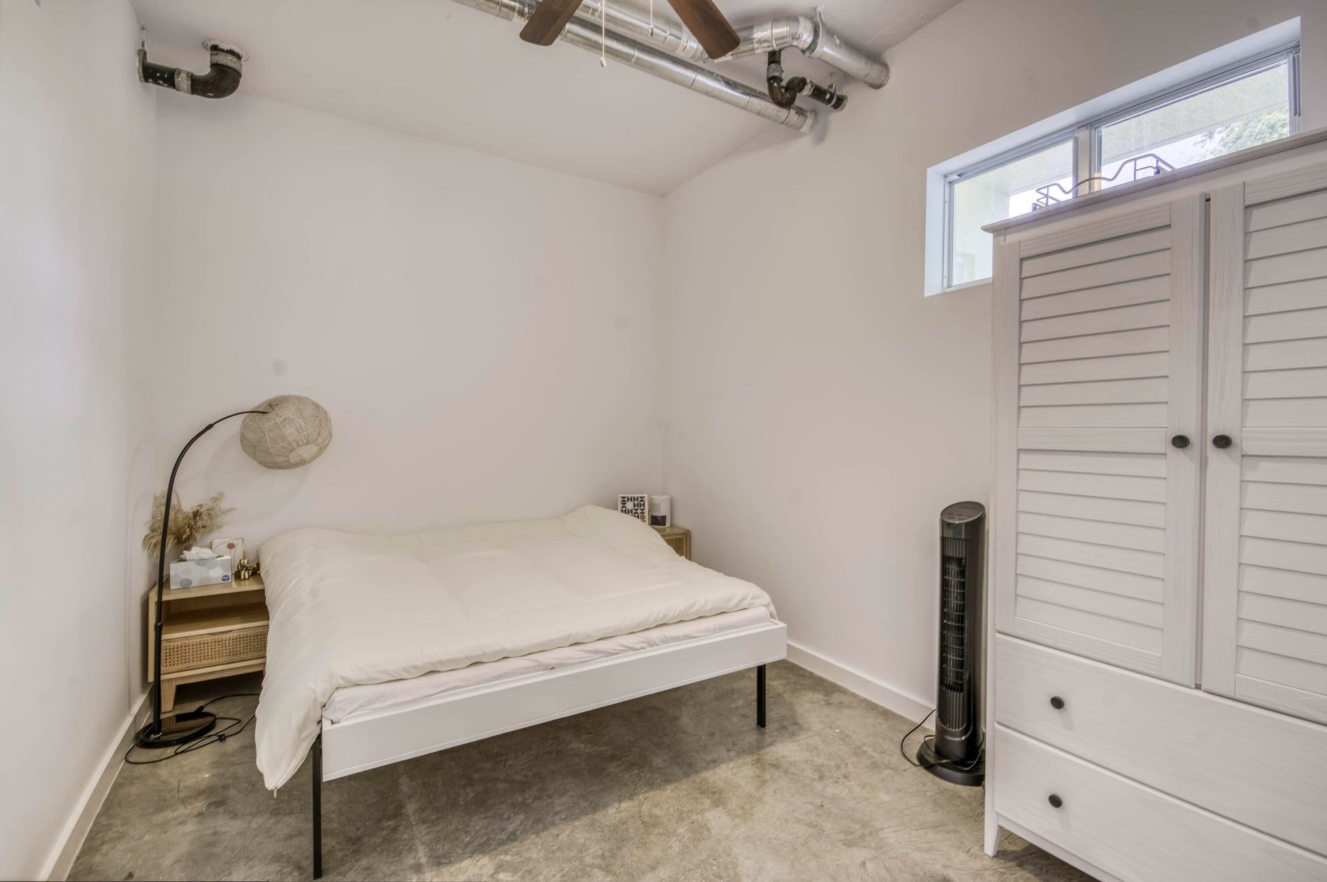 Unit 202 photo 10