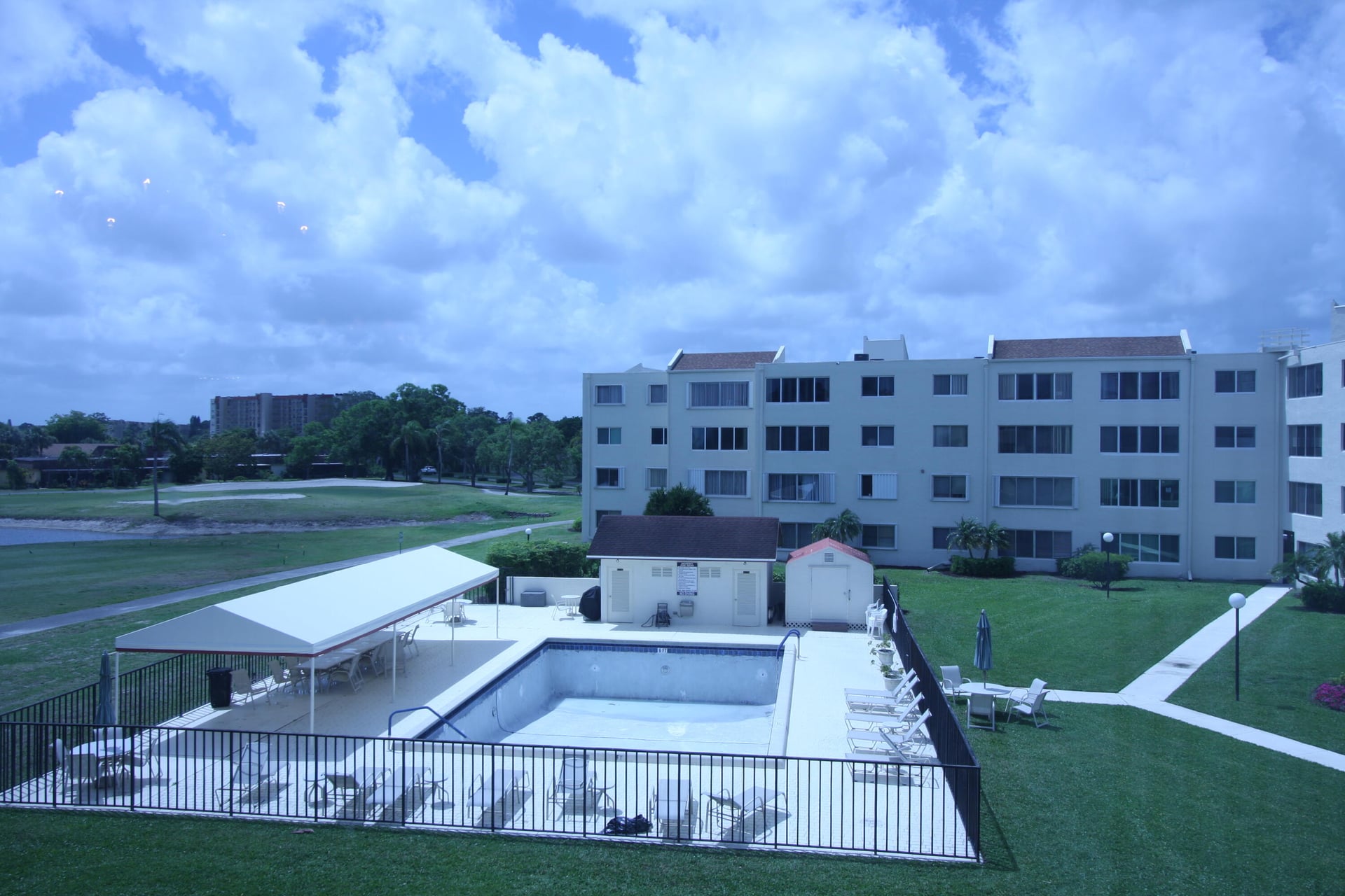 Unit 303 photo 14