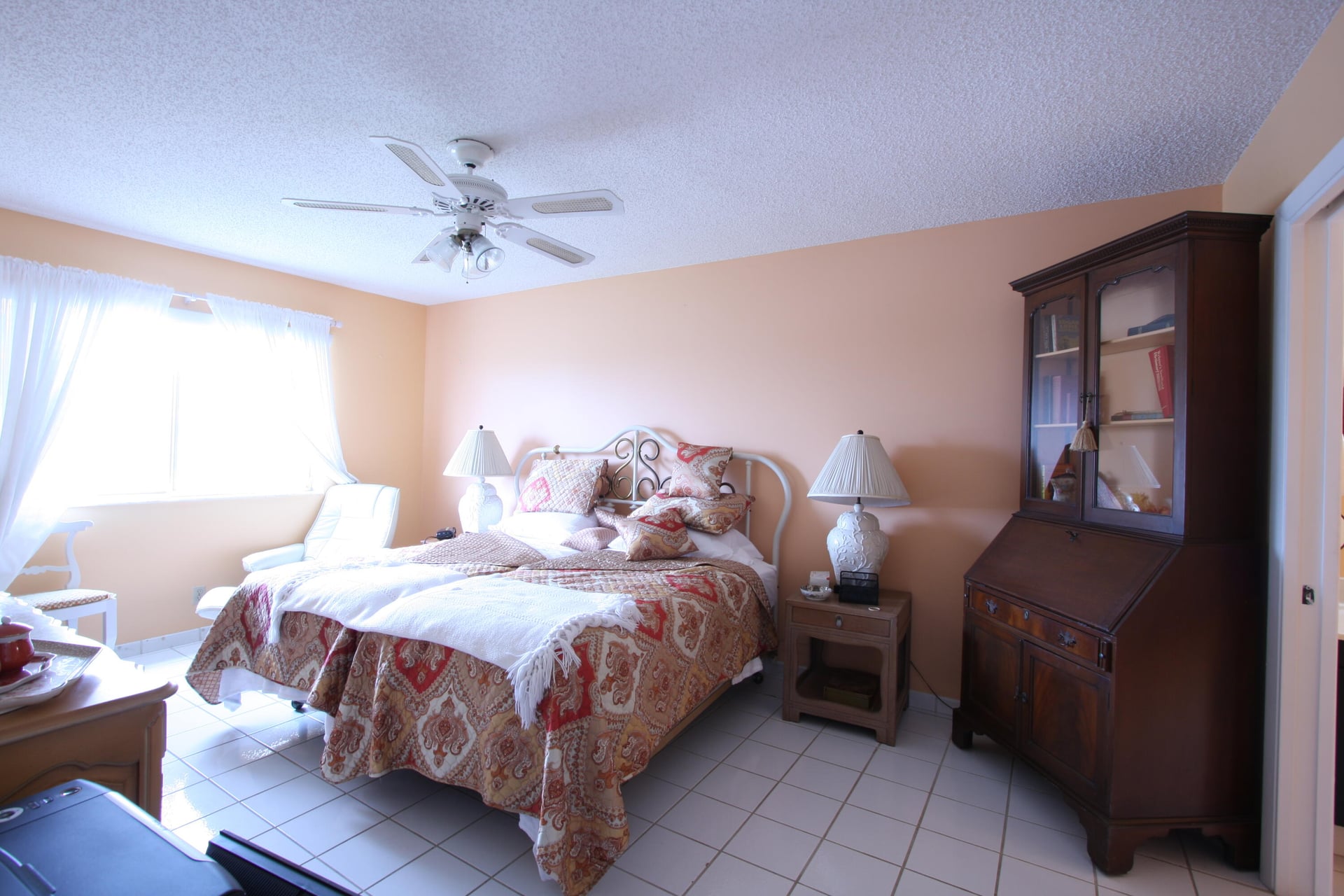 Unit 303 photo 15