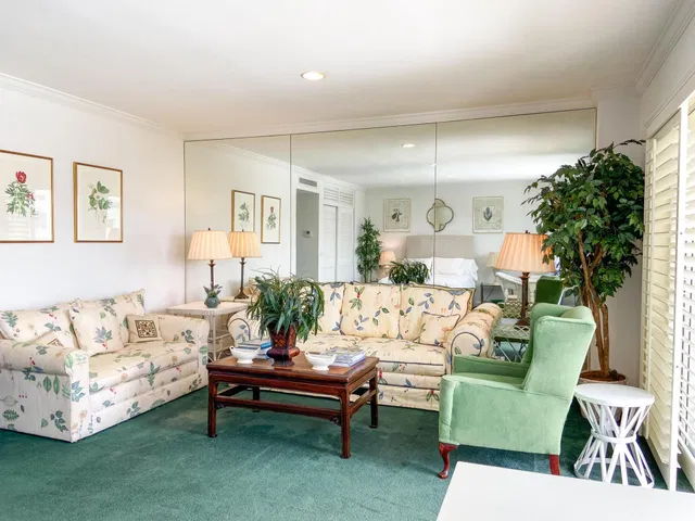 Palm Beach Towers, Palm Beach Unit 610a photo 3