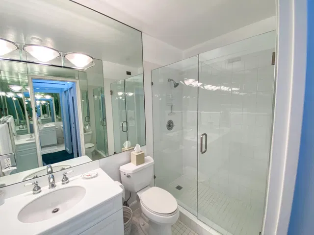 Palm Beach Towers, Palm Beach Unit 610a photo 8