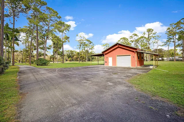  Residence photo 7