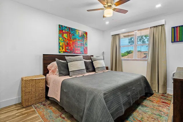 Unit 2093 photo 20