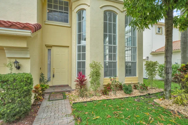 Residence photo 6