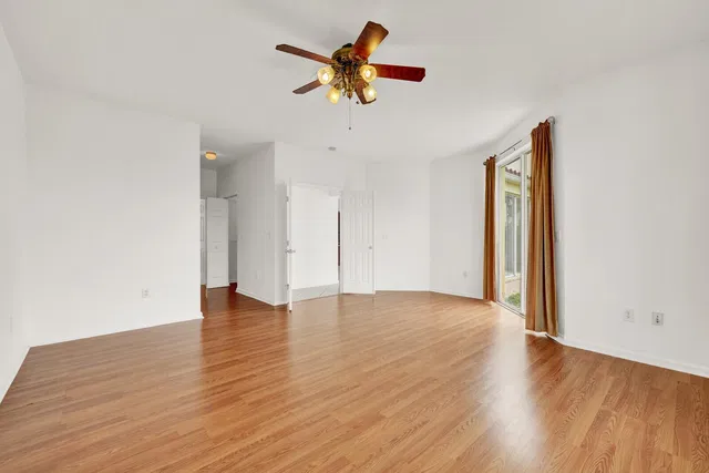 Residence photo 27