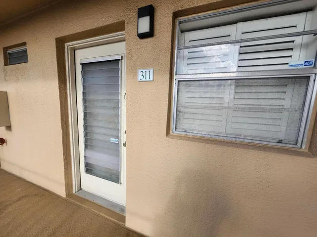  Unit 311 photo 17