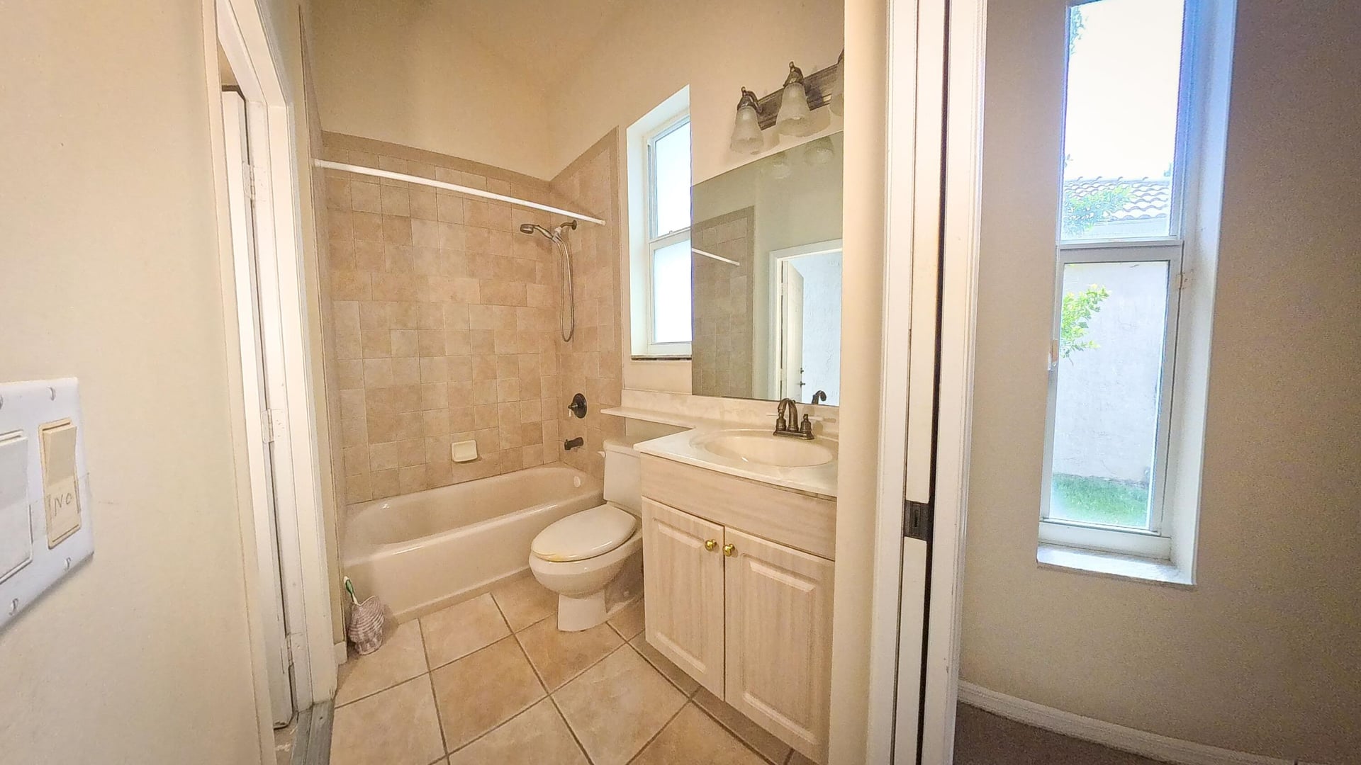 Residence photo 8
