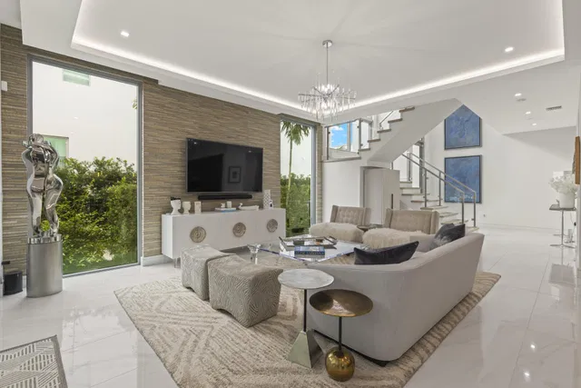 Ocean One Juno Beach Residence photo 8