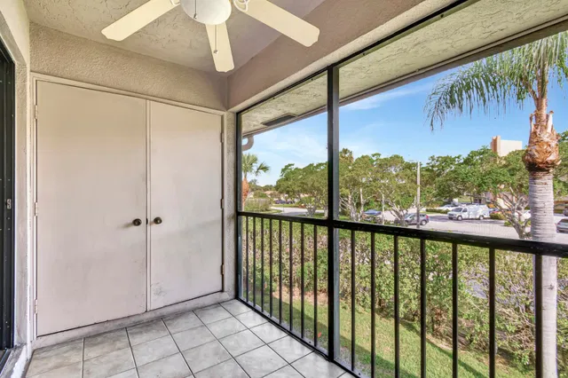 Unit 207 photo 19