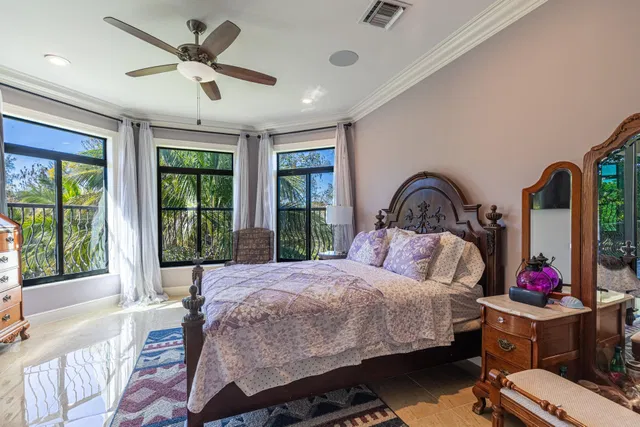 Residence photo 45