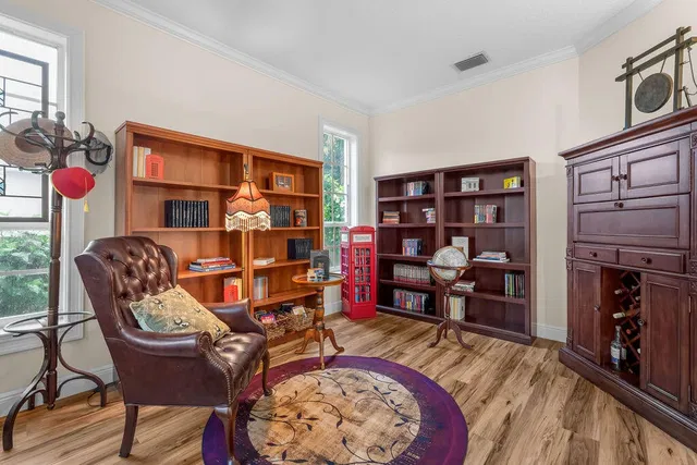 Residence photo 28