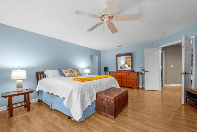 Residence photo 36